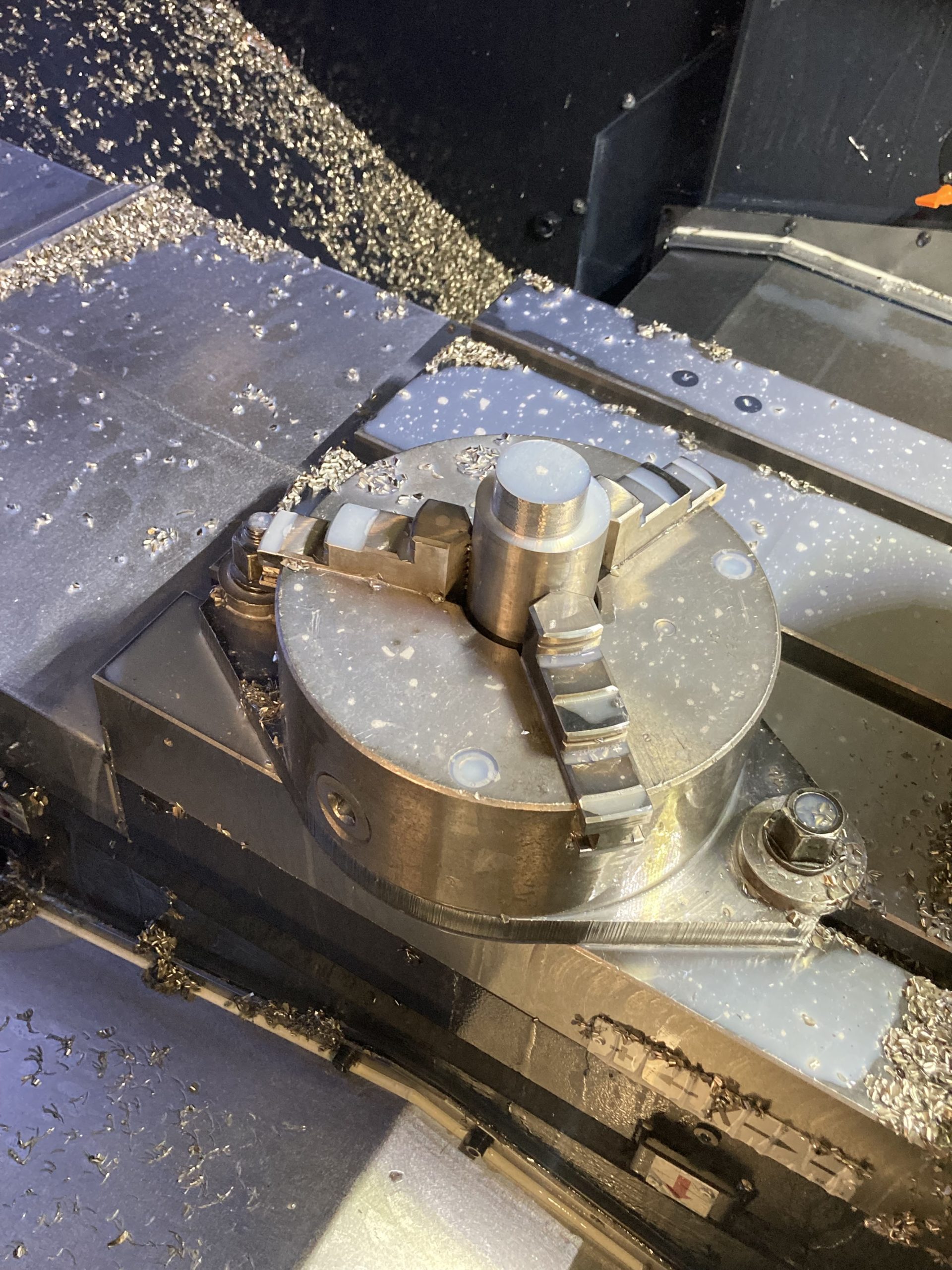 DEM 4000 Vertical Machining Centre